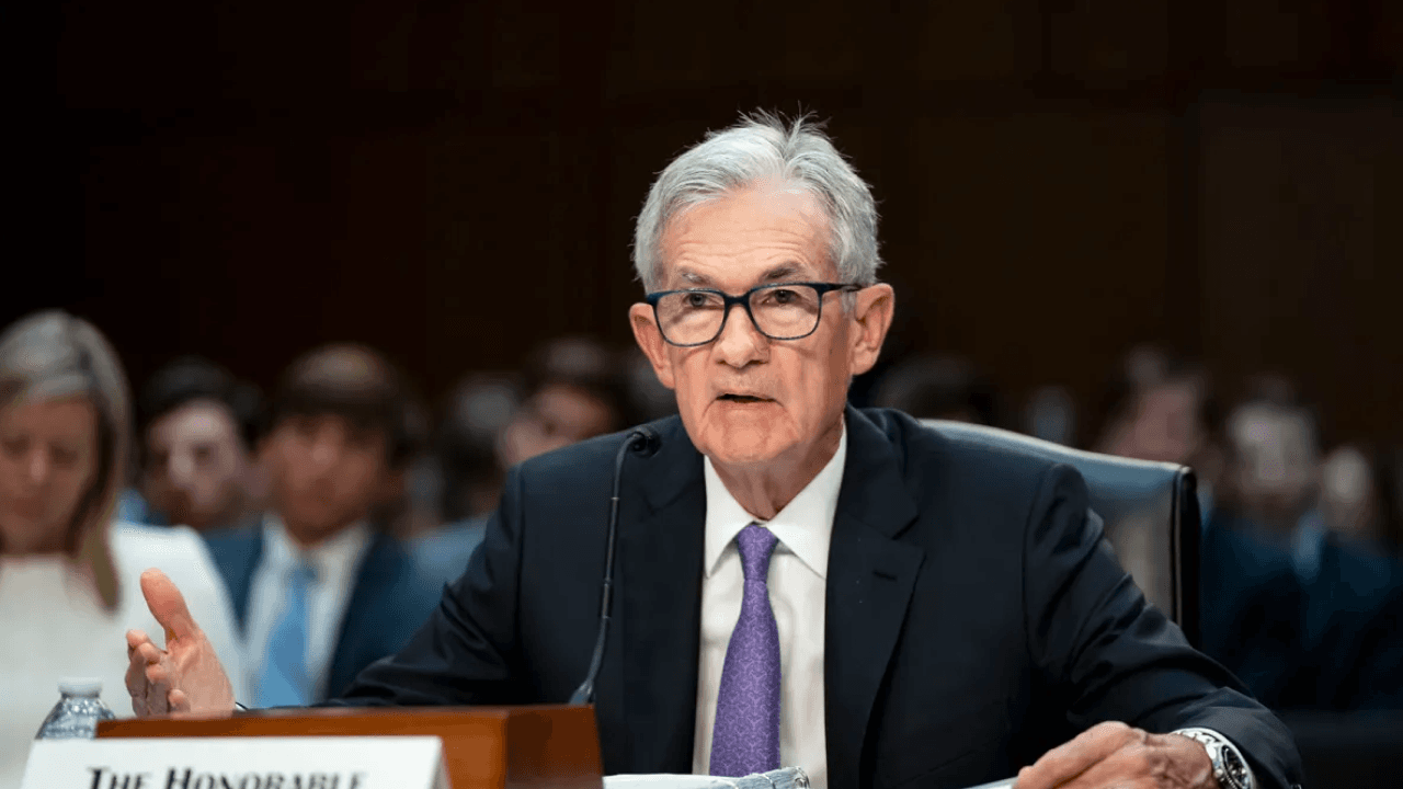 Oro e argento rompono i massimi: Powell indagato