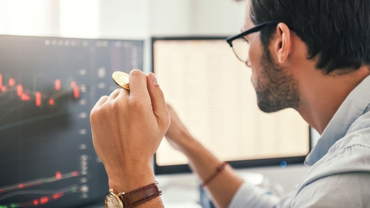 Bitcoin ETF news: Grayscale dialoga con la SEC