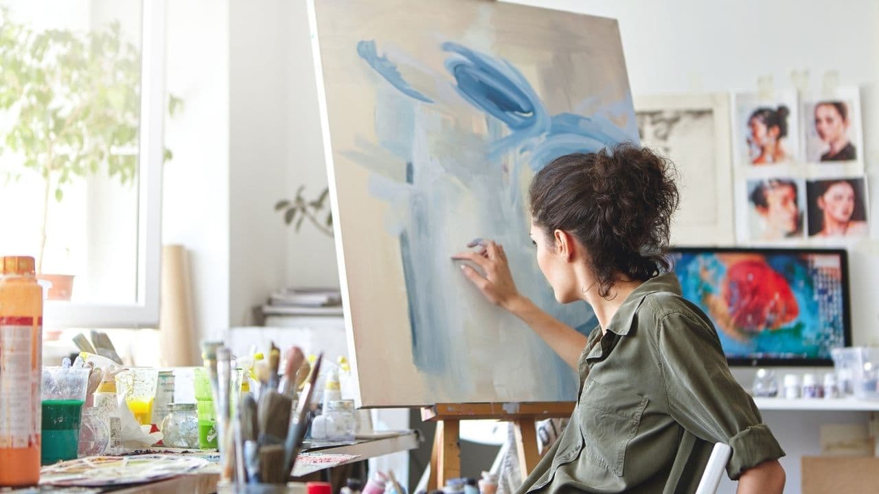 5 artiste NFT e i loro progetti dedicati alle donne
