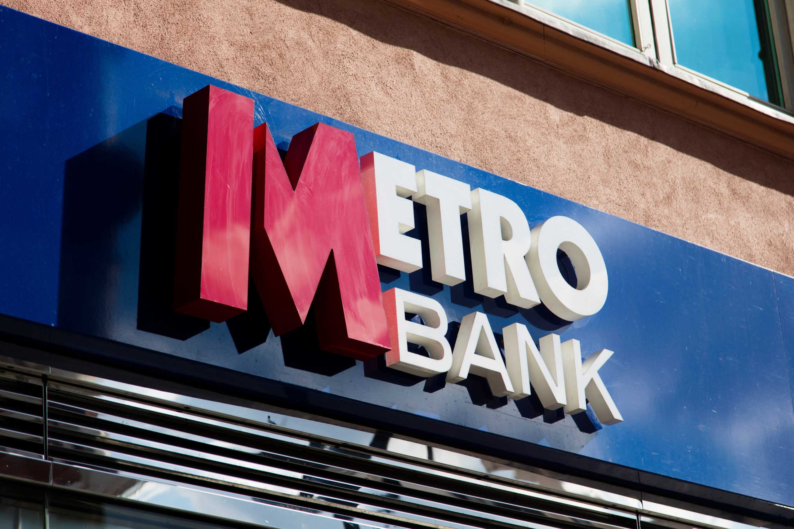 Metro Bank news: le azioni crollano del 29%